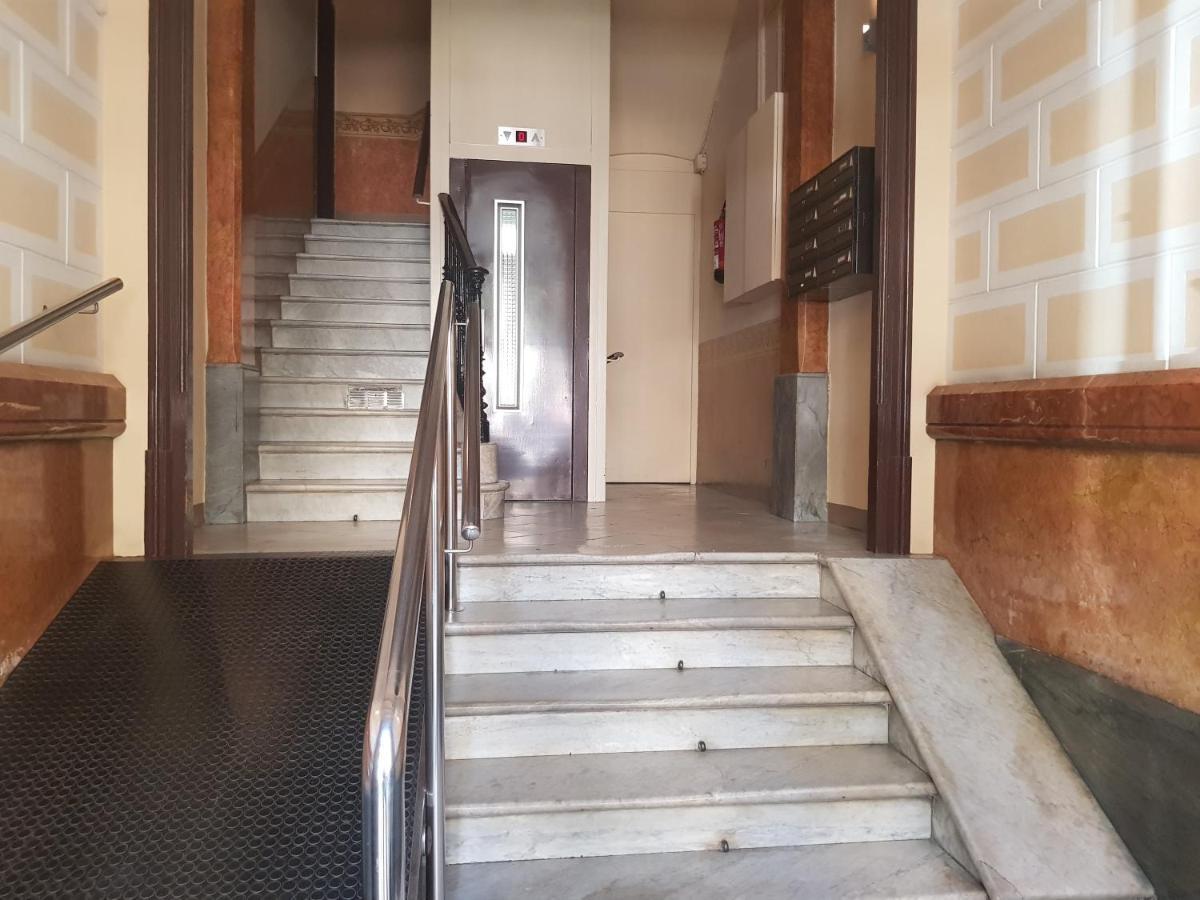 Barcelona Housing Recommend For Students Барселона Экстерьер фото