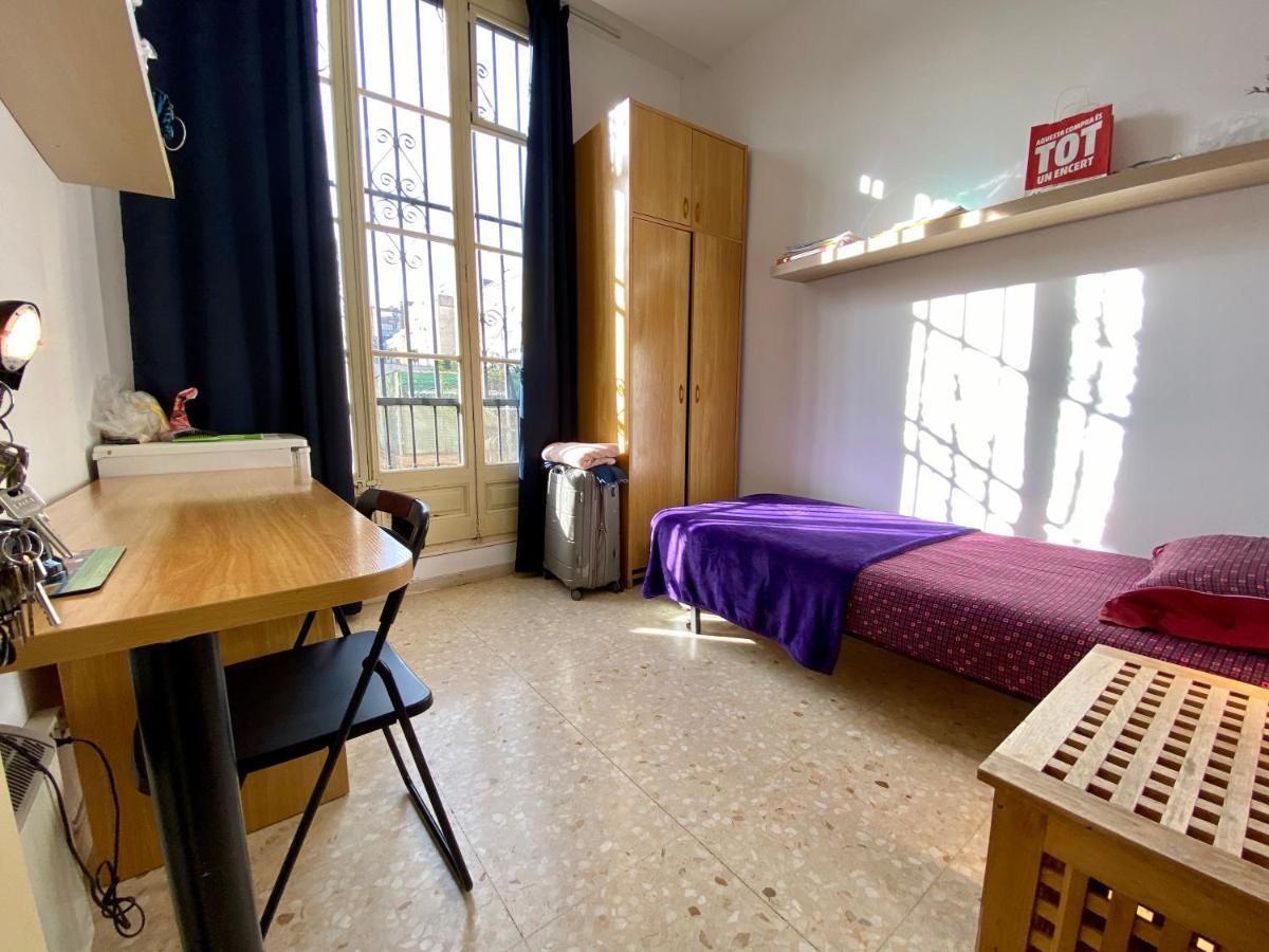 Barcelona Housing Recommend For Students Барселона Экстерьер фото